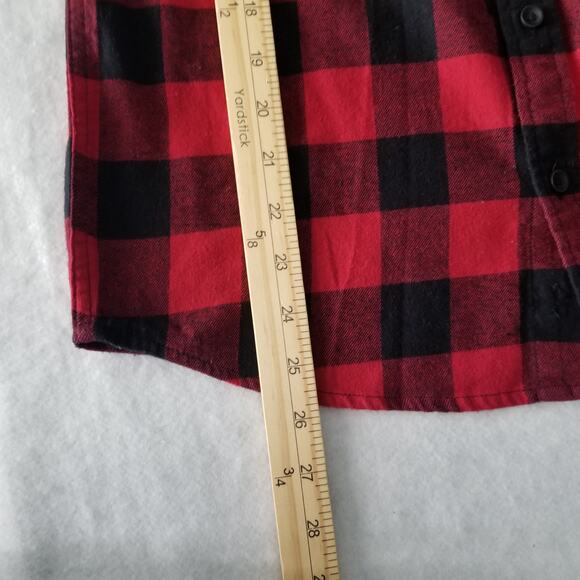 Urban Pipeline Long Sleeve Buffalo Check Plaid Button Down Shirt, Youth XL - Picture 6 of 6